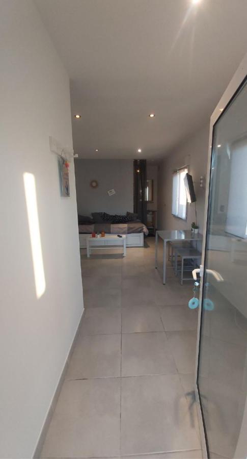Studio Prive Attenant Villa Piscine Marseille Exterior photo
